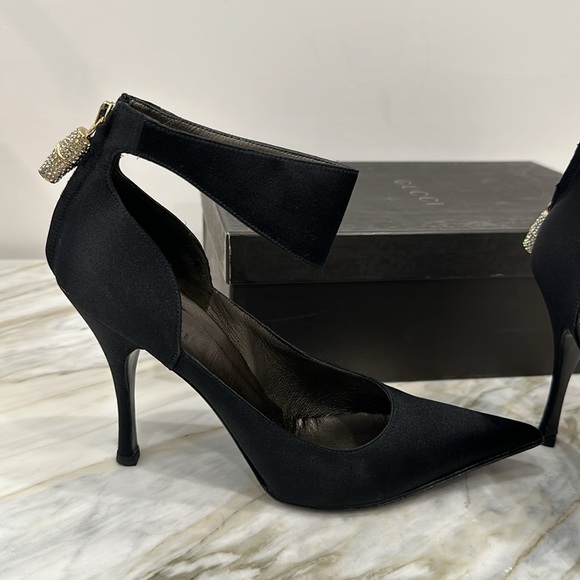 GUCCI SATIN BLACK PUMPS 36 1/2 6.5 - Picture 2 of 8